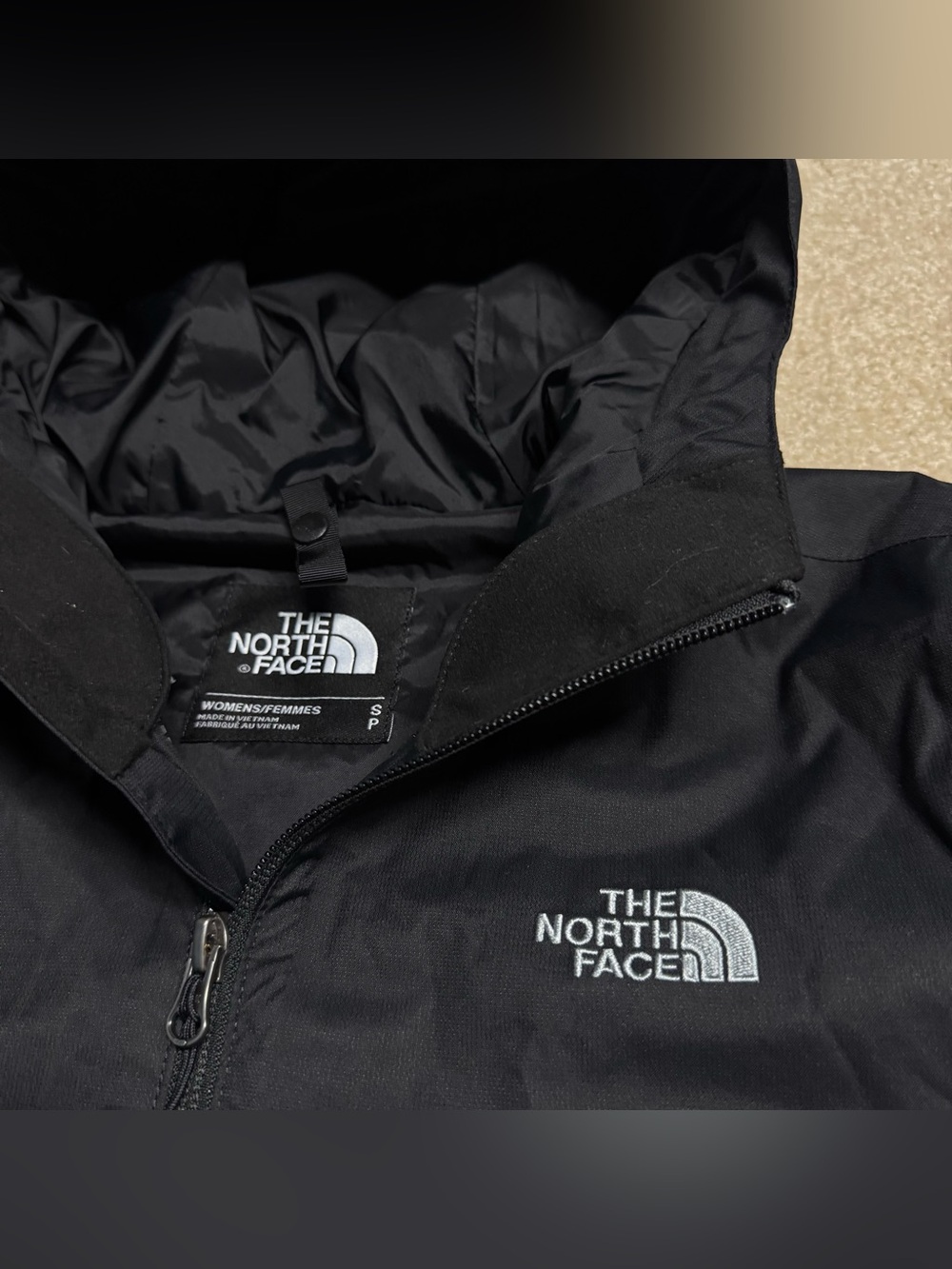 The North Face DryVent Hooded Waterproof Rain Jacket Women Small Black Light - Picture 2 of 12